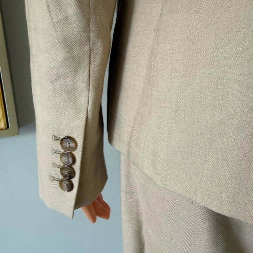 NWT Never Worn Suit by Ann Taylor — Beige Tan Stylish Look! - Picture 16 of 16
